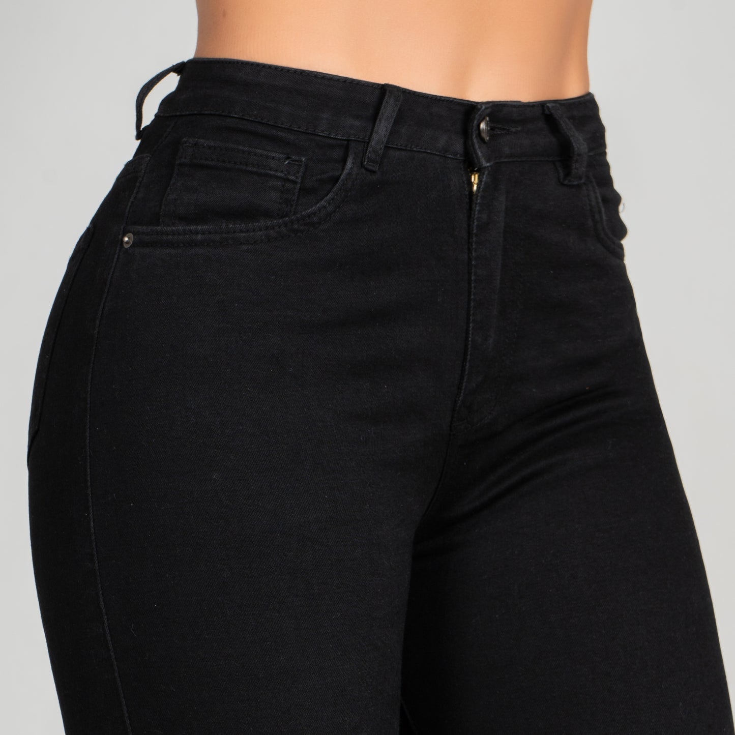 JEANS SKINNY TIRO ALTO REF 3064