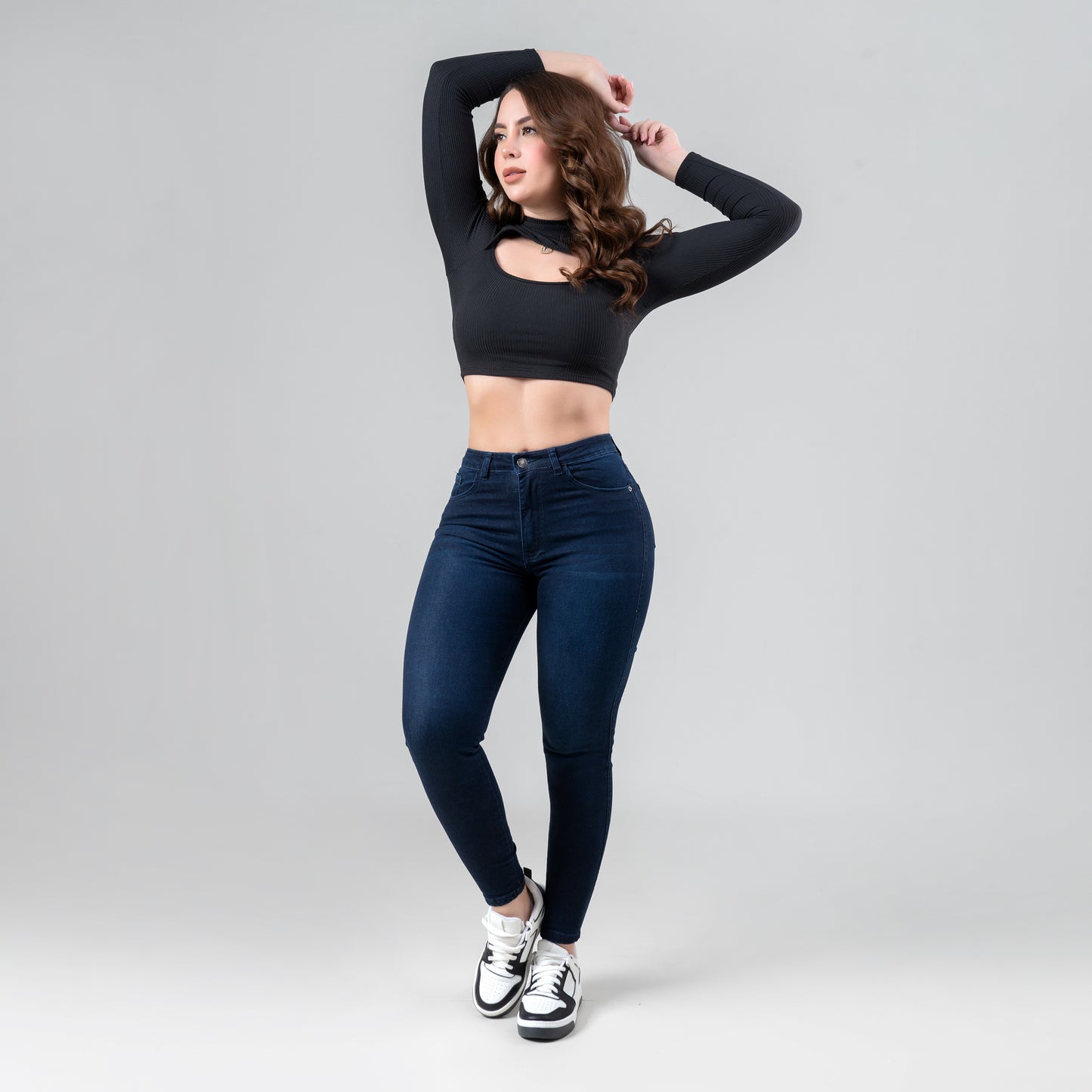 JEANS SKINNY TIRO ALTO REF 3067