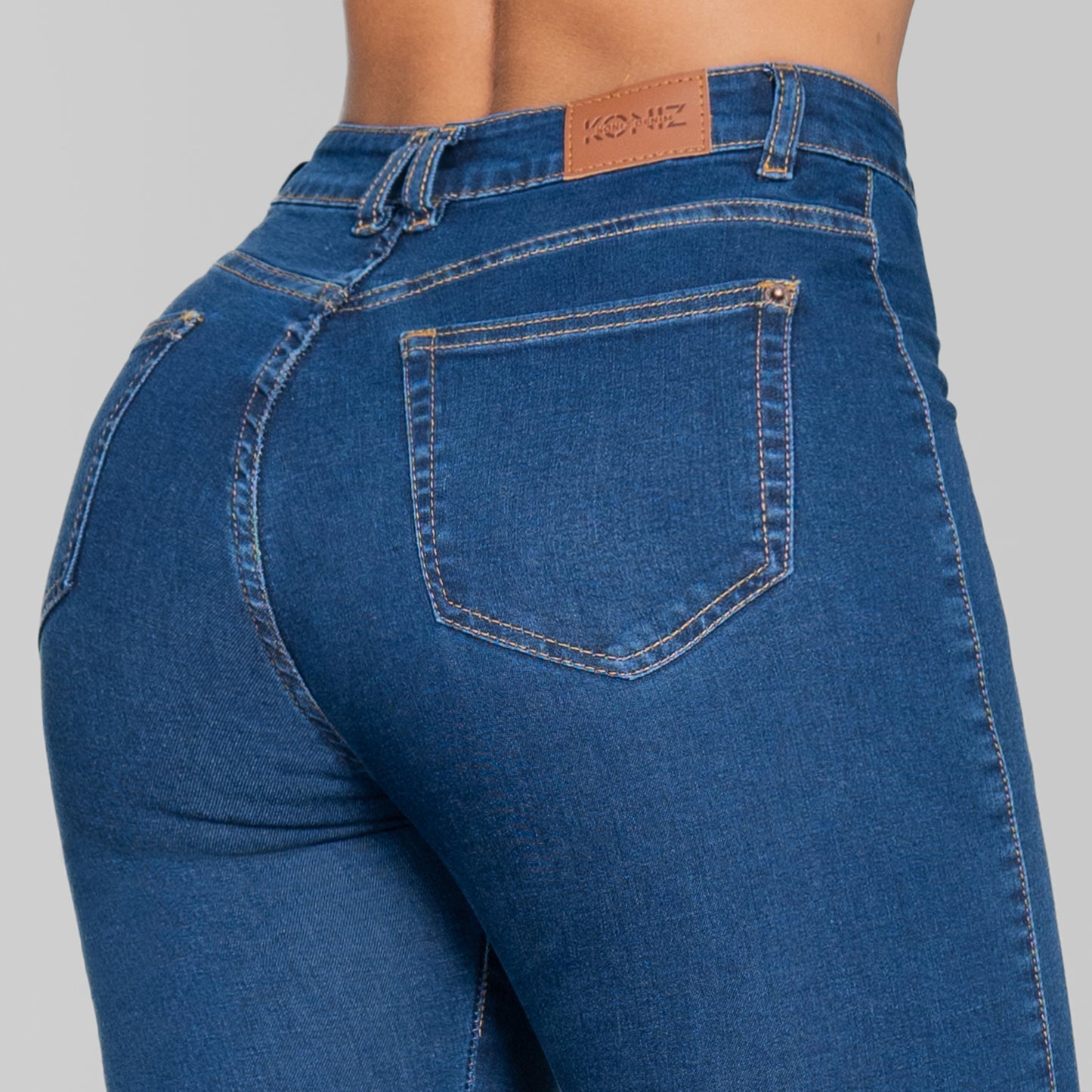 JEANS SKINNY TIRO ALTO REF 3068