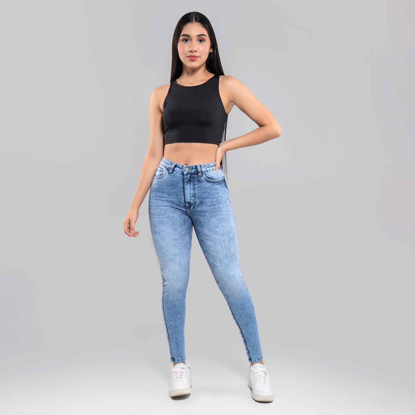 JEANS SKINNY TIRO ALTO REF 3088