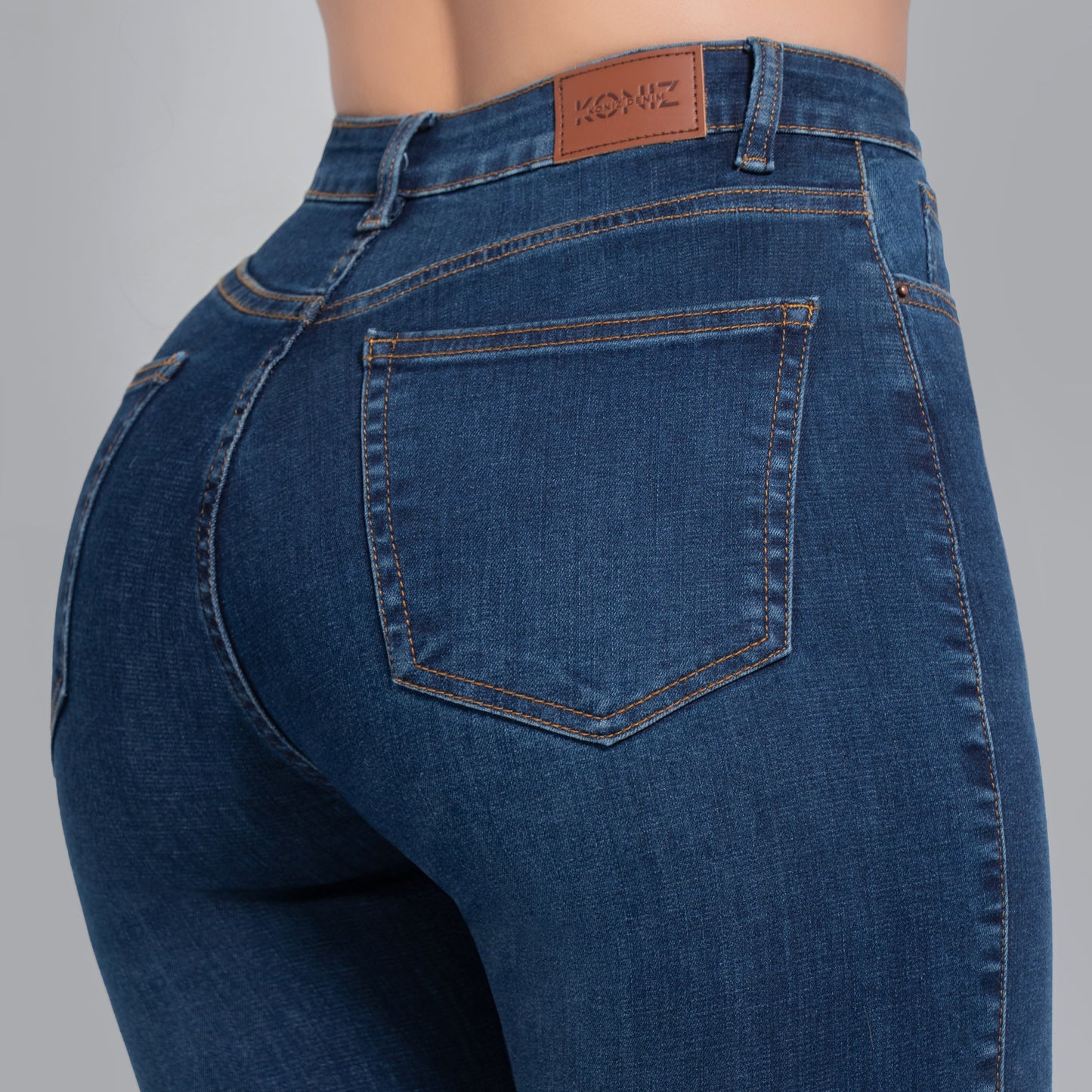 JEANS SKINNY TIRO ALTO REF 3097