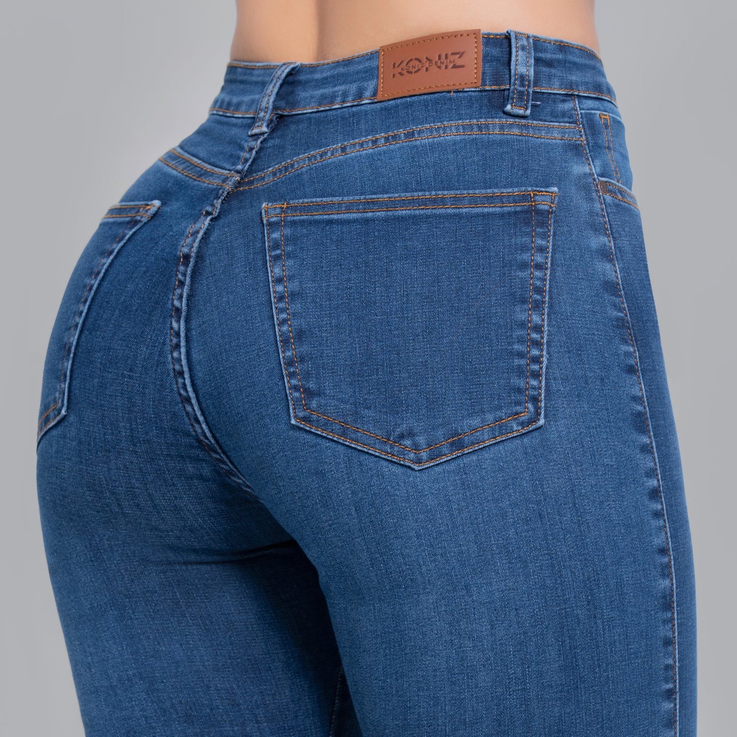 JEANS SKINNY TIRO ALTO REF 3096