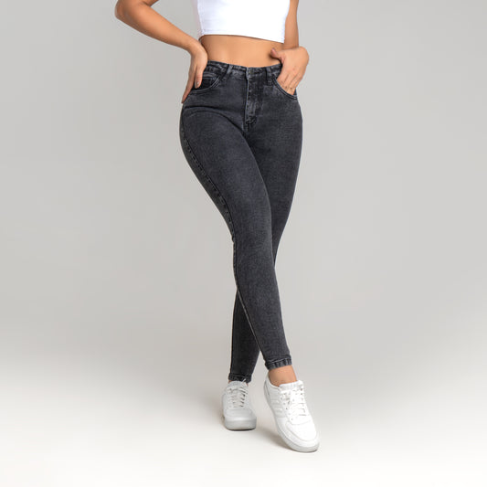 JEANS SKINNY TIRO ALTO REF 3083