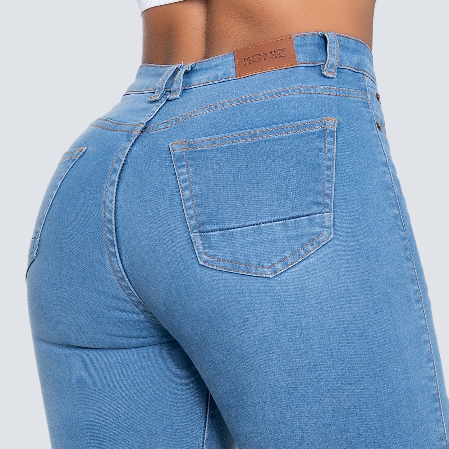 JEANS SKINNY TIRO ALTO REF 3072