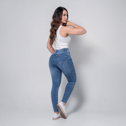 JEANS SKINNY TIRO ALTO REF 3095
